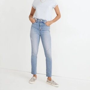 Madewell The Perfect Vintage Jeans in Coffey Wash, size 31.